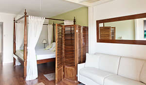 /content/rooms/CaribeDeluxeSanJuanHotelCaribe/hotel-caribe-habitacion-deluxe-san-juan-03